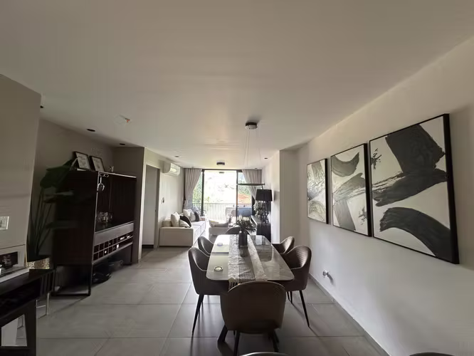 Apartamento en venta en Torre Artea 1