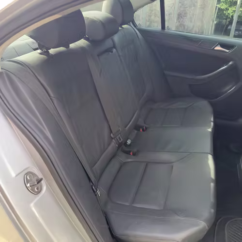 Volkswagen Jetta Manual- 2012 - Imagen 9