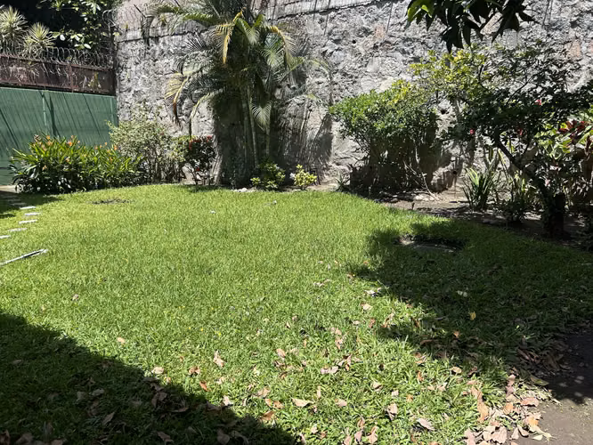 Casa en Venta Cumbres de Cuscatlan, dentro de pluma  - Imagen 10