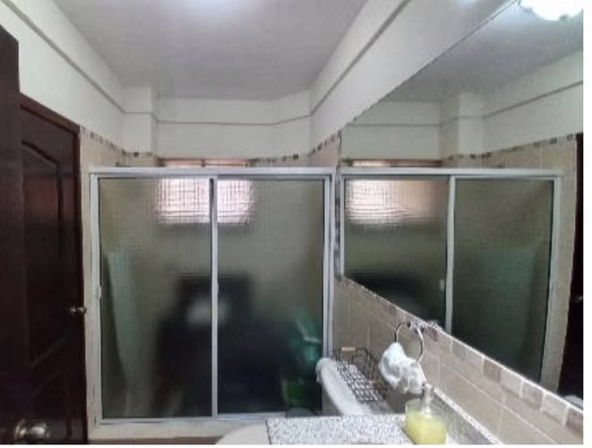 Casa en Venta Cumbres de Cuscatlan, dentro de pluma  - Imagen 8