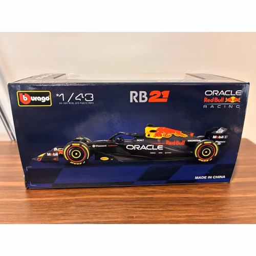 METAL Bburago Oracle Red Bull Max Verstappen Formula 1 Racing 1:43. - Imagen 2