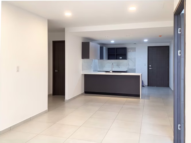 Alquiler de apartamento 3 habitaciones Alturas del Bosque