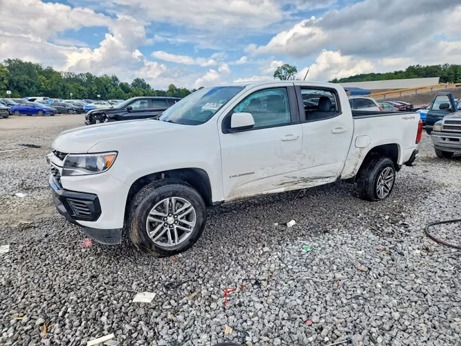 CHEVROLET COLORADO LT 2022 4X4 - Imagen 2