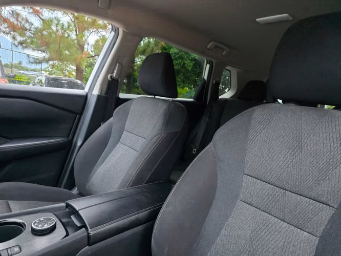nissan rogue  2025  - Imagen 10