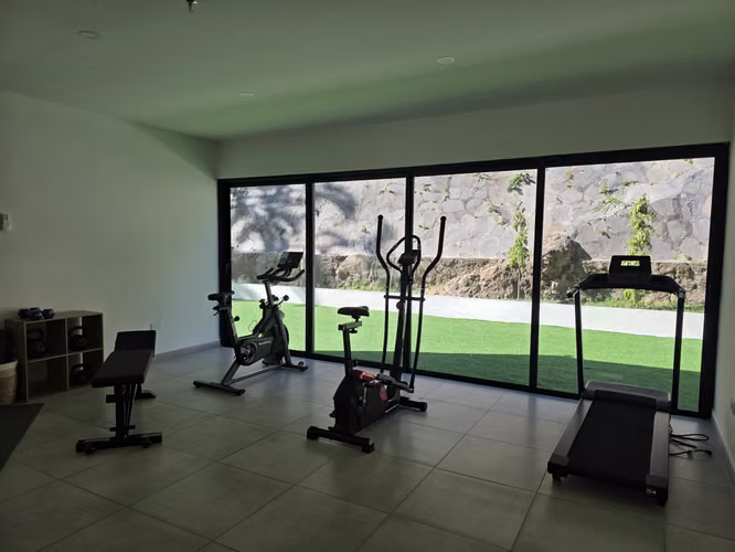 Alquiler Apartamento nuevo full amueblado, todo a estrenar en Condominio Lomas 500; zona EPA y Blvd Los Proceres 