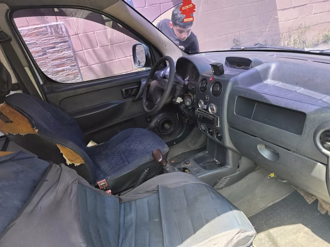 Vendo peugeot partner 2008 AUTOMATOVO OJO MODICADO MOTOR TOYOTA COROLLA 4A YA INSCRITO - Imagen 5