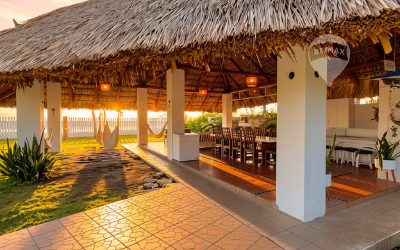Casa Frente al mar | A Puerta Cerrada | Amatecampo | San Luis Talpa | La Paz - Imagen 3