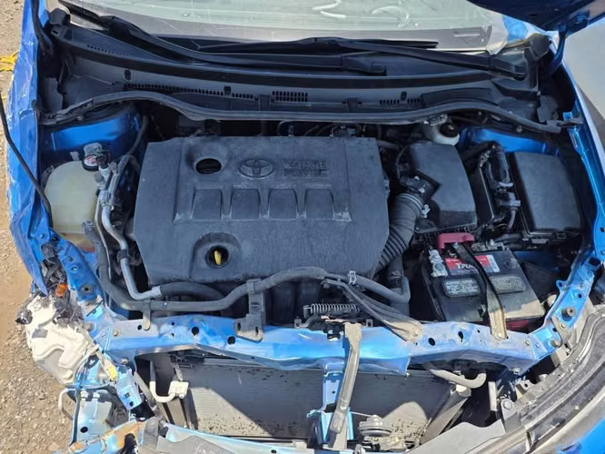 toyota corolla IM 2018