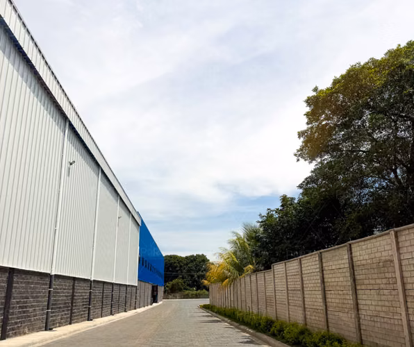 EN ALQUILER | BODEGA INDUSTRIAL PARA LOGÍSTICA Y DISTRIBUCIÓN EN SAN JUAN OPICO, LA LIBERTAD