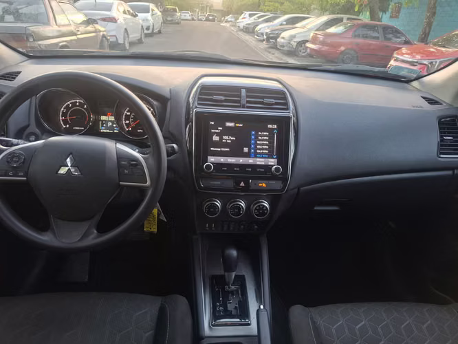 Mitsubishi Outlander Sport 4x4 2020 - Imagen 7
