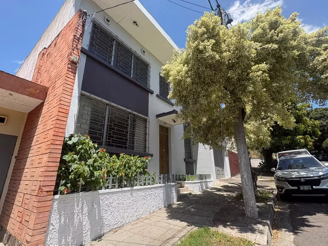 Casa comercial en alquiler | Espacio, ubicación y comodidad para tu empresa - Imagen 9