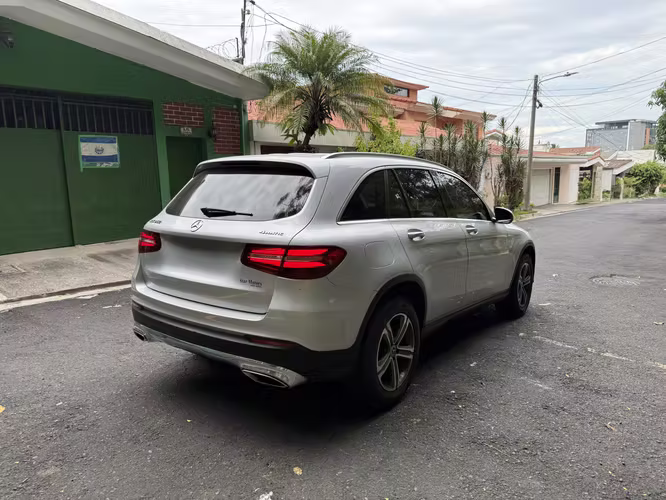 Mercedes-Benz GLC 2018 de Agencia un solo dueño