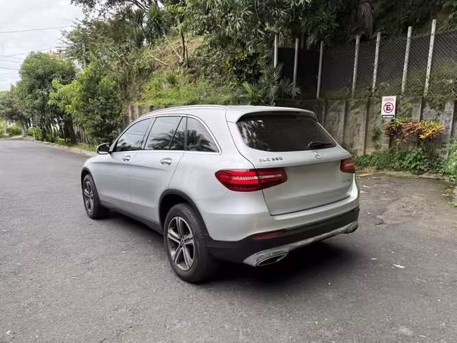 Mercedes-Benz GLC 2018 de Agencia un solo dueño