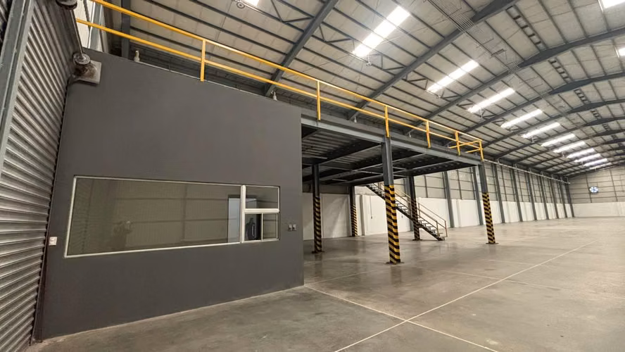 SE ALQUILA BODEGA INDUSTRIAL CARRETERA A SAN JUAN OPICO LISTA PARA ESTRENARSE Complejo logístico moderno Área total: 10,