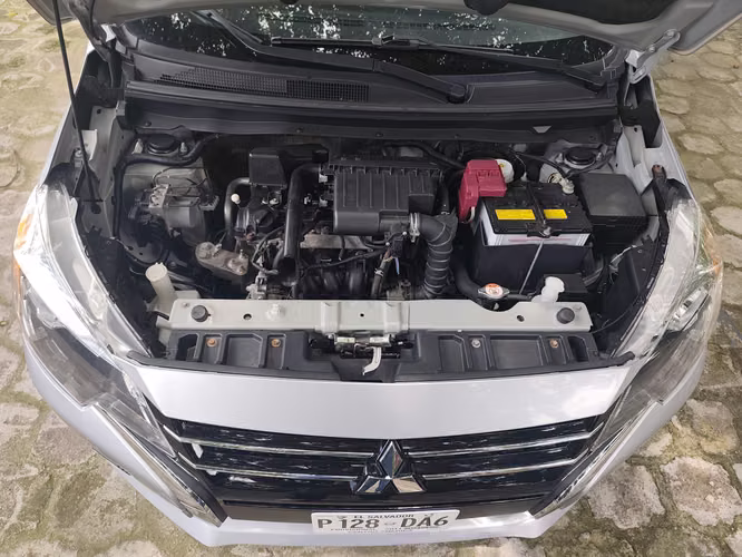 MITSUBISHI MIRAGE G4 - Imagen 10