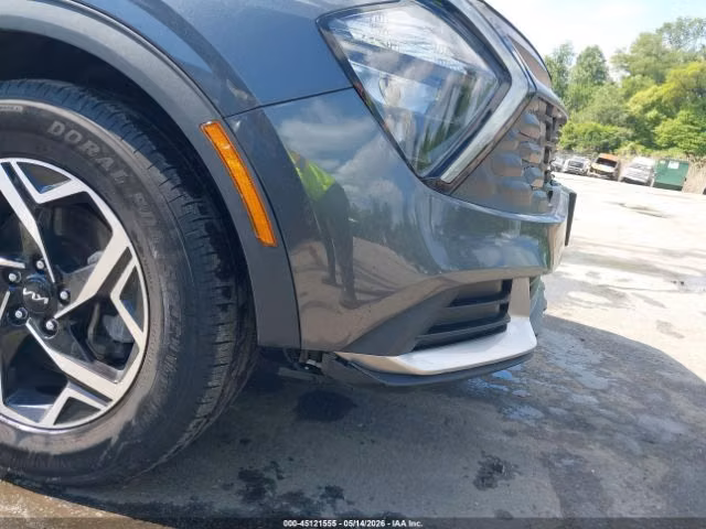 KIA SPORTAGE LX 2023 - Imagen 17