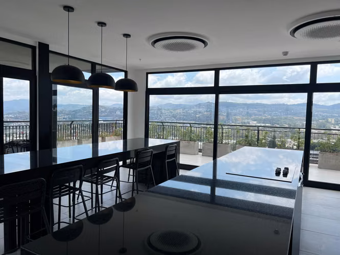 Alquiler Apartamento Torre TRELUM Full amueblado y equipado a 5 minutos de la zona viva de la Colonia San Benito - Imagen 18