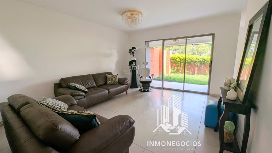 ALQUILO MODERNA CASA CON MOBILIARIO INCLUIDO EN LAS PERGOLAS-ZARAGOZA - Imagen 3