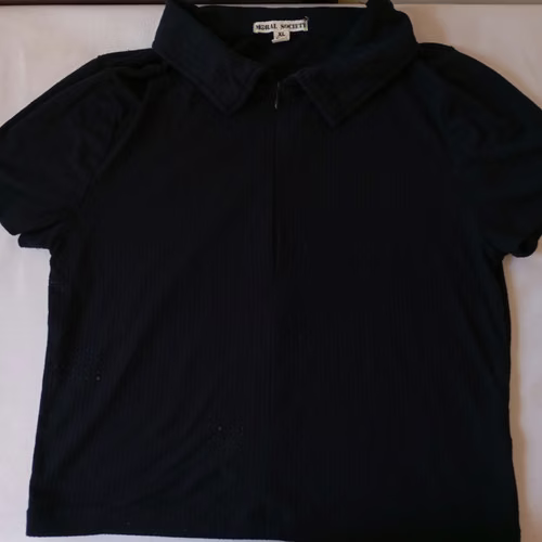 Blusita Negra Talla XL $3.50