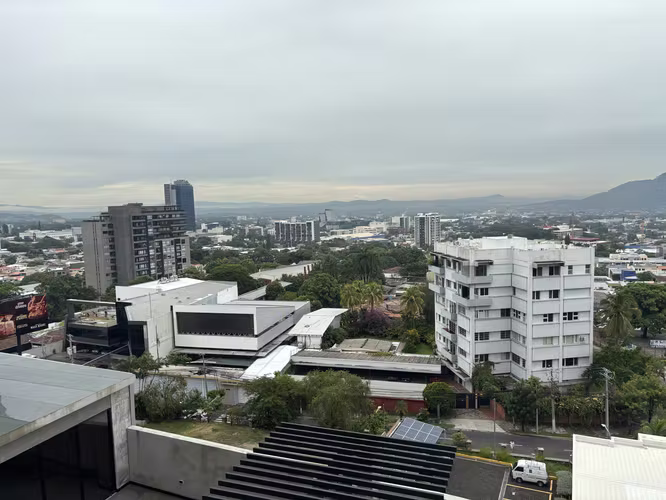 ALQUILER APARTAMENTO A ESTRENAR SIN MUEBLES EN TORRE ARTHAUS COLONIA SAN BENITO  - Imagen 17