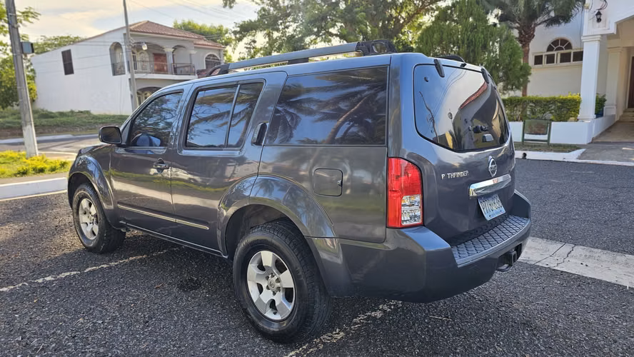  NISSAN PATHFINDER  FILAS DE ASIENTOS CON PIÑÓN DE MONTAÑA AUTOMÁTICO 