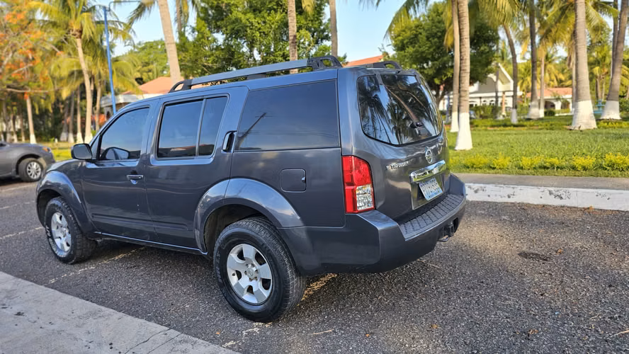  NISSAN PATHFINDER  FILAS DE ASIENTOS CON PIÑÓN DE MONTAÑA AUTOMÁTICO 