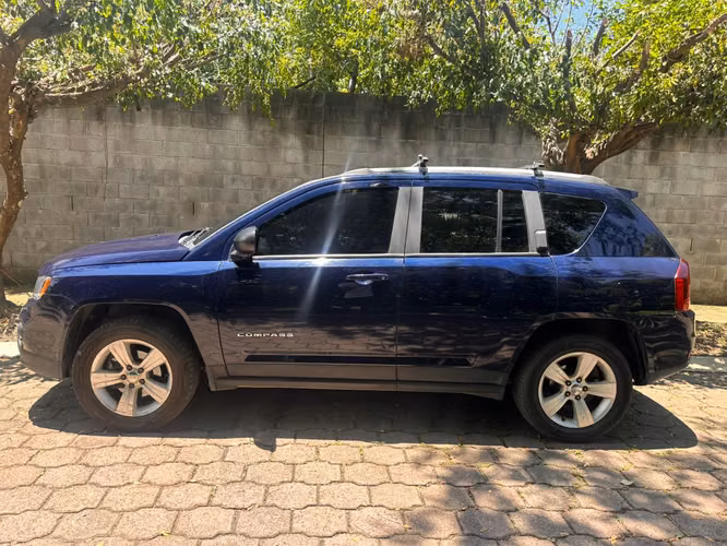 Se vende Bonito Jeep Compass