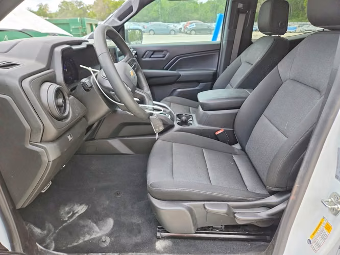 CHEVROLET COLORADO WT 2025 4X2