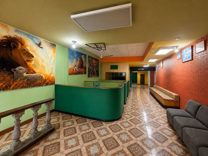  PROPIEDAD COMERCIAL EN VENTA – COL. FLOR BLANCA