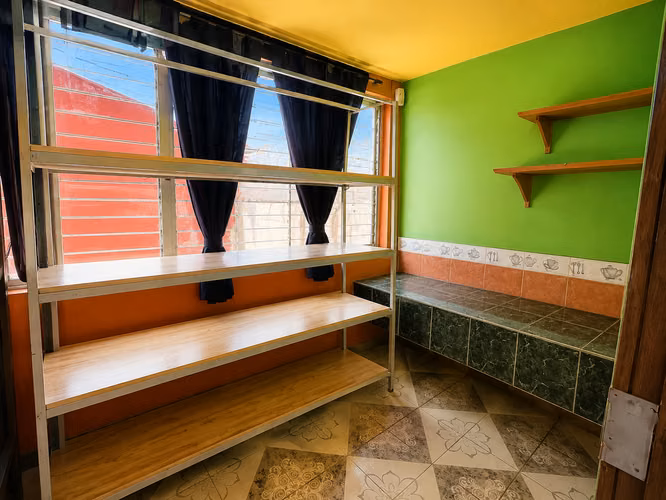  PROPIEDAD COMERCIAL EN VENTA – COL. FLOR BLANCA