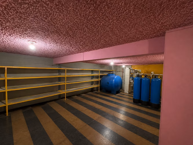  PROPIEDAD COMERCIAL EN VENTA – COL. FLOR BLANCA