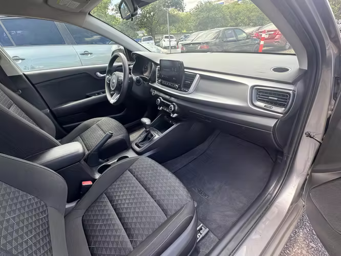 KIA RIO 2021 S - Imagen 7