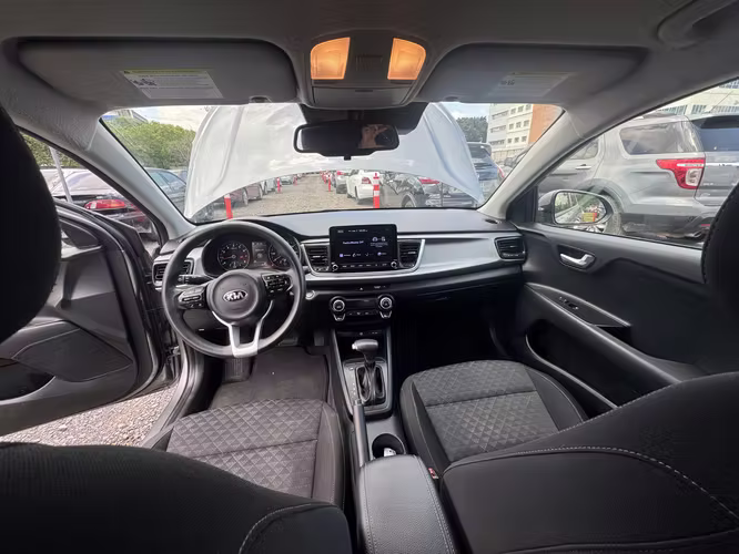 KIA RIO 2021 S - Imagen 9