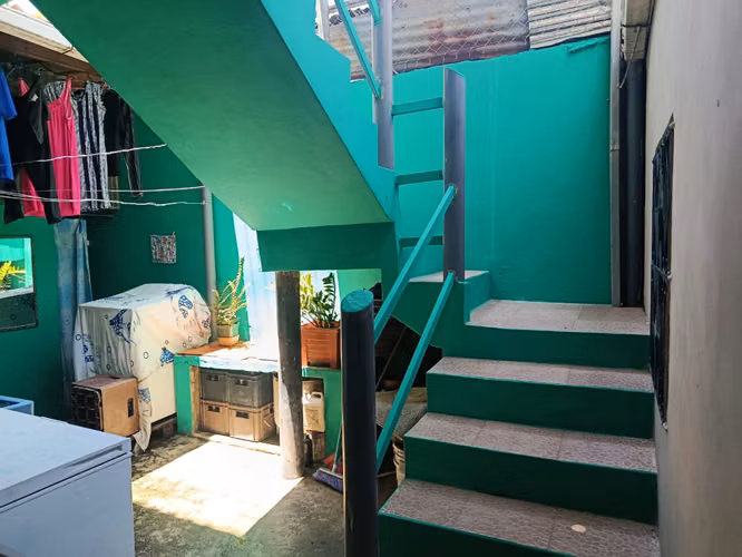 Venta de Casa /  Aguilares - Imagen 4