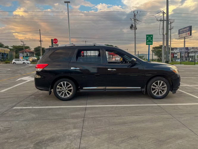 Nissan Pathfinder 2015