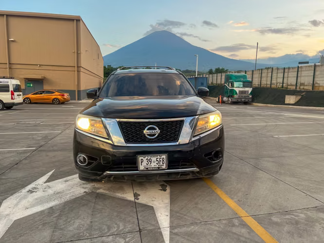 Nissan Pathfinder 2015