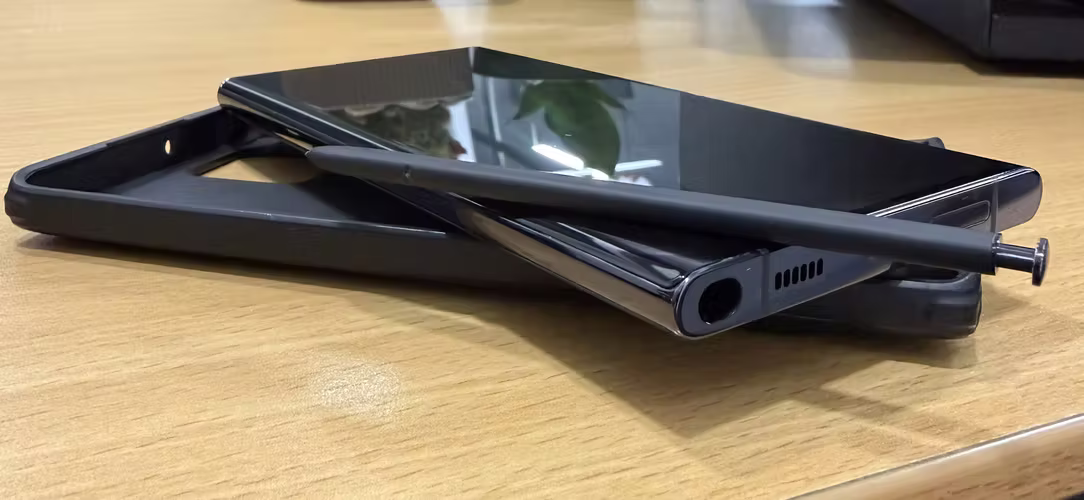 Vendo Samsung S22 Ultra usado a nivel ejecutivo por alta gerencia - Imagen 1