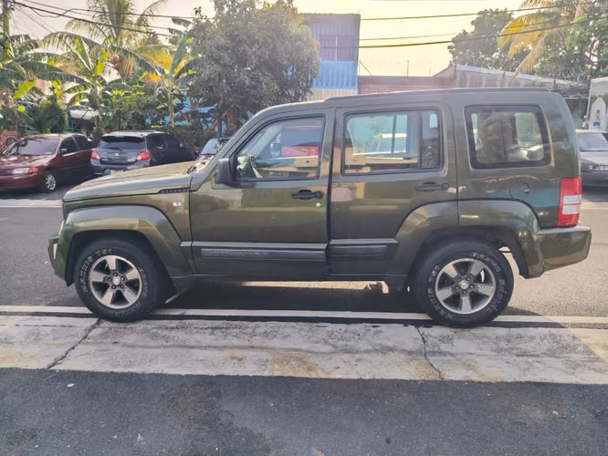 Vendo Jeep Cherokee Sport de Agencia