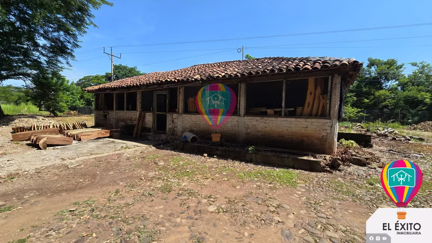 VENDO TERRENO DE 4,75 MANZANA SOBRE LA CARRETERA A FRONTERA DE LA HACHADURA