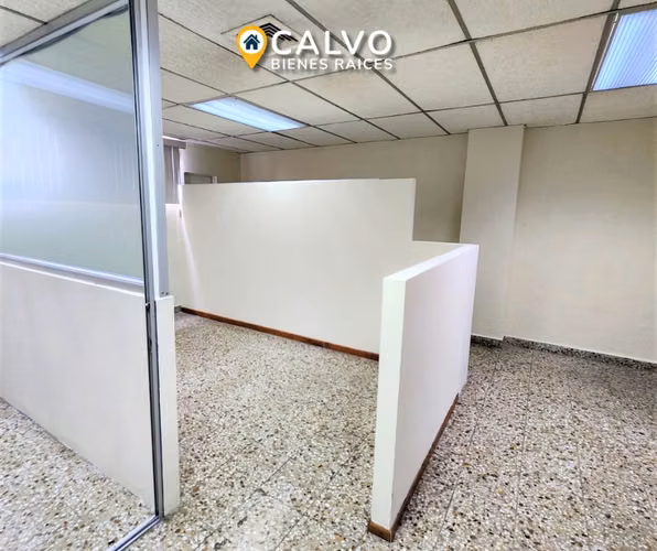 Local Comercial en Plaza Cristal | Colonia Escalón