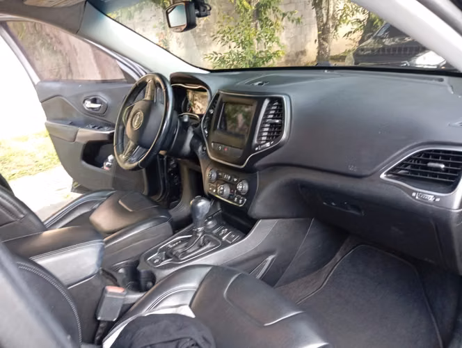 Cherokee Jeep Latitud 2019