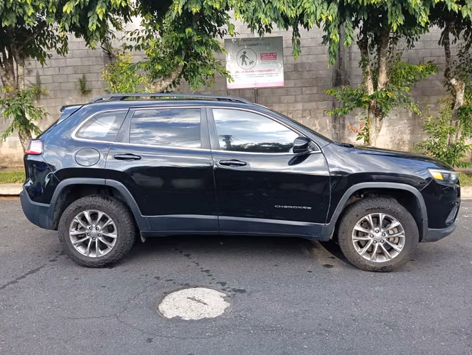 Cherokee Jeep Latitud 2019