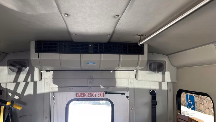 Microbus Ford Transit 2019 para 19 pasajeros  - Imagen 8