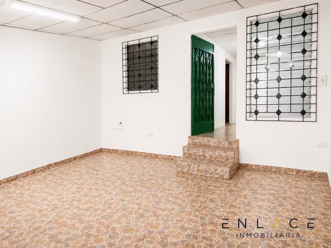 ALQUILER DE CASA EN RESIDENCIAL LOS CIPRESES| SANTA TECLA