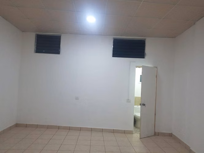 ALQUILER DE LOCAL  COLONIA KURY 6a CALLE PONIENTE SAN MIGUEL