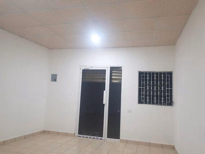 ALQUILER DE LOCAL  COLONIA KURY 6a CALLE PONIENTE SAN MIGUEL
