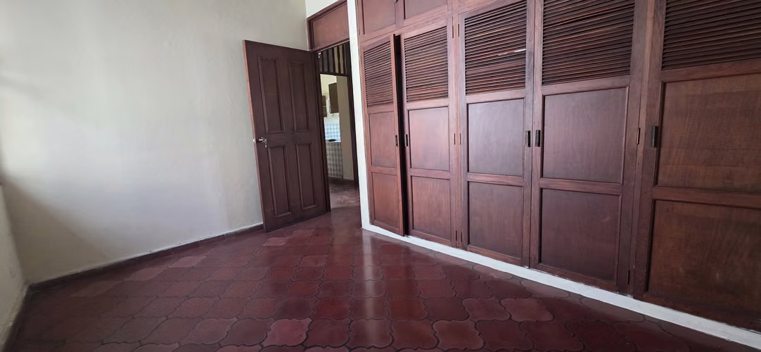 Alquilo local  en Zona Médica hospital de la Mujer  - Imagen 8
