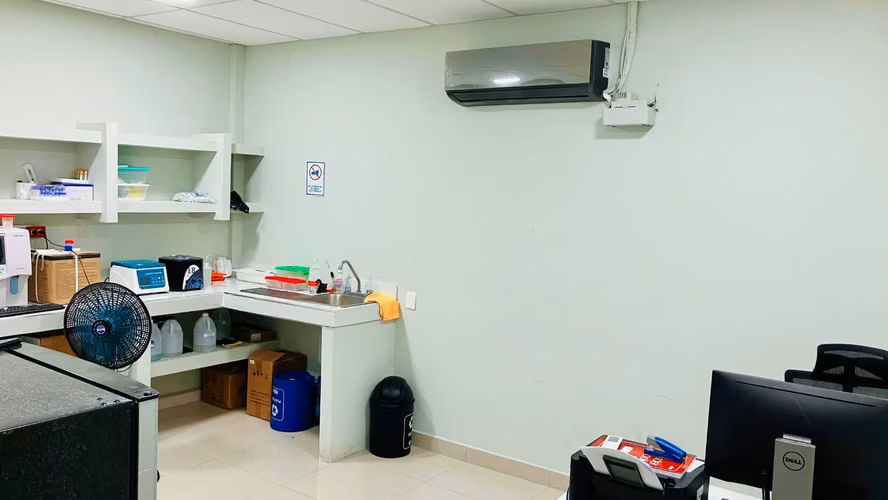 Edificio de Clínicas Medicas, El Amatillo
