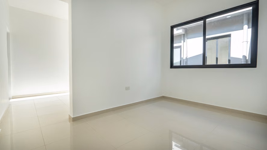 INFO    ¡VENDO PLAZA COMERCIAL EN COLONIA ESCALÓN / SAN SALVADOR/ EL SALVADOR