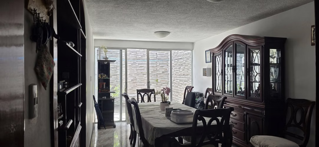 Alquilo casa AMUEBLADA  Escalon  - Imagen 5